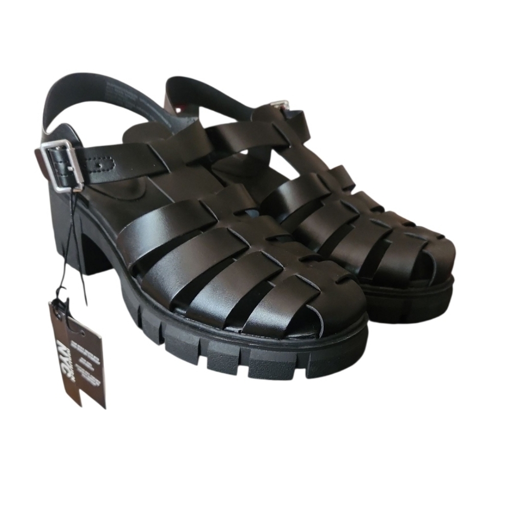 Madden NYC Women's Fisherman Block Heel Sandals Size 10 * New With Tags/Box *